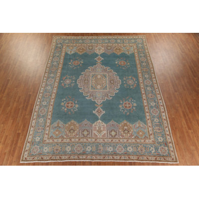 Tapis traditionnel sur-teint 10 x 13