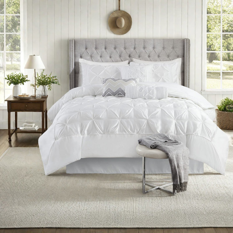 Elegant 7-piece Bedding Sets In Soft Polyester For Cozy Bedrooms