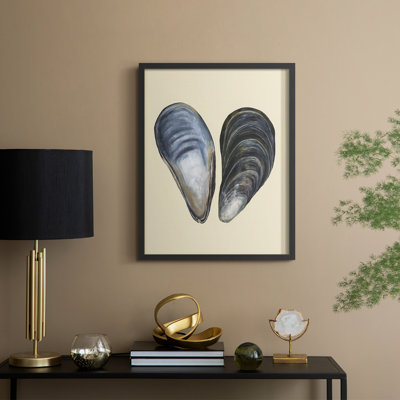 «Bivalve Shells I», reproduction encadrée - bois massif