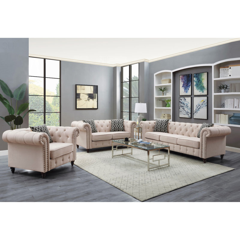 Elegant Tufted Accent Chair With Pillow, Combining Comfort And Style For A Luxurious Seating Experience., Beige