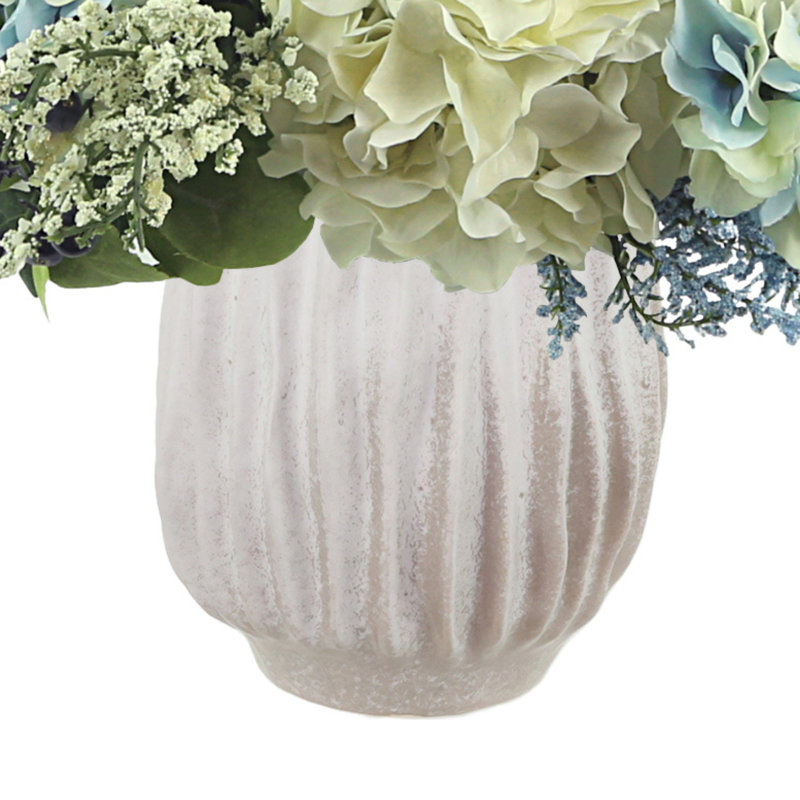 Arrangement floral dans un vase