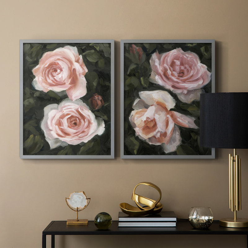 «Peachy Roses I», reproduction encadrée de qualité supérieure - prête à être accrochée - aucun clou requis - aucun clou requis