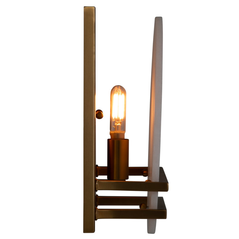 Yara Sconce