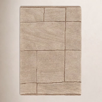 Hand-Tufted Wool Rug