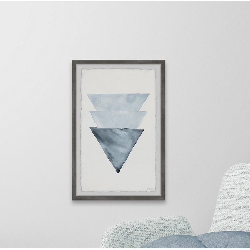 Linnie Triangles Overlap par Parvez Taj - reproduction de cadre photo, H 36 po x l 24 po x P 1,5 po
