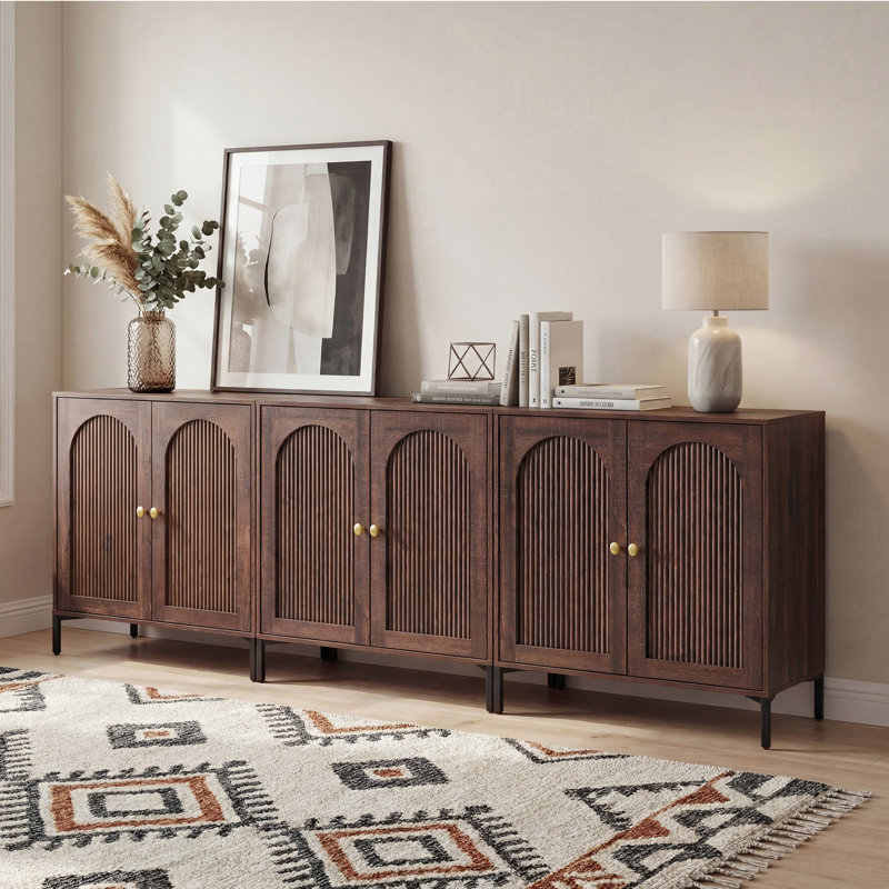 Buffet moderne cannelé avec rangement, Brun, Three pieces, H 34 po x l 92,64 po x P 15,75 po