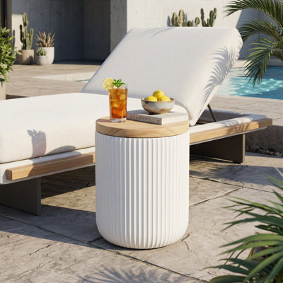 Round Outdoor Side Table 