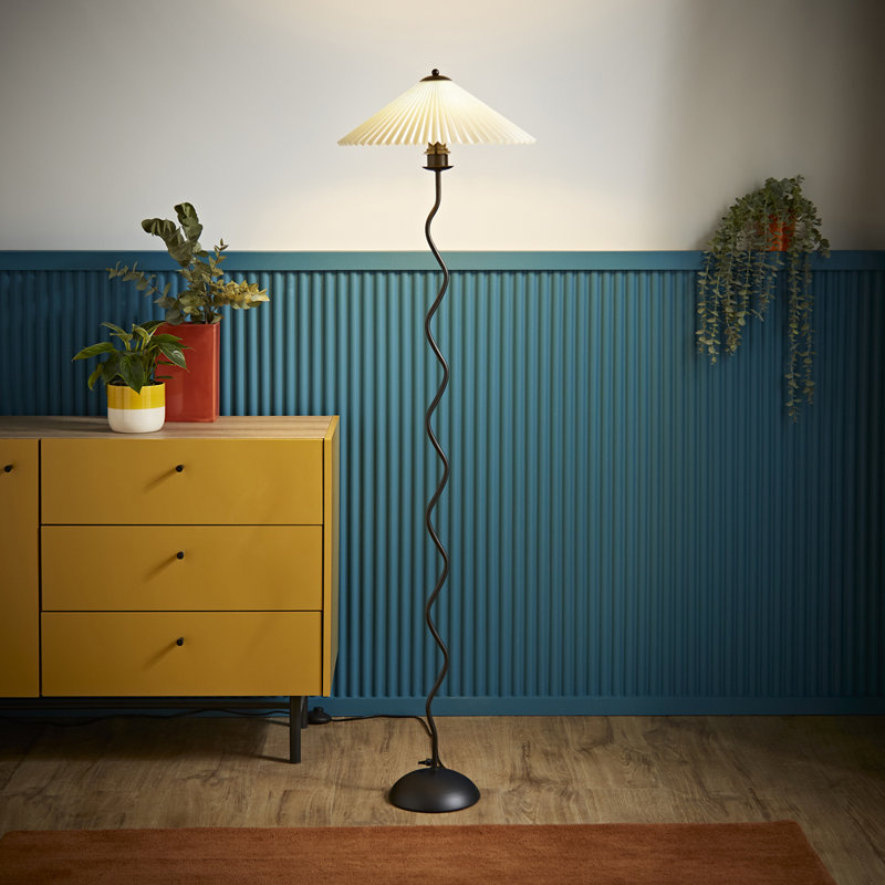 155cm Black Metal Floor Lamp
