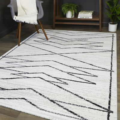 Kunkle Geometric Indoor Rug