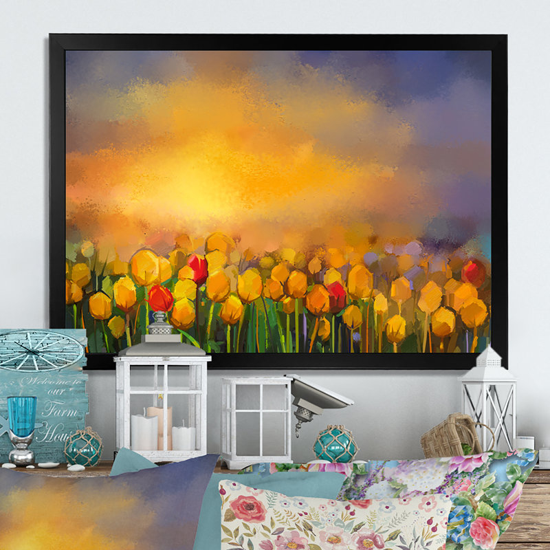 «Yellow Tulips Field On Mystic Sunrise», reproduction sur toile flottante, H 8 po x l 12 po x P 1 po, Cadre noir