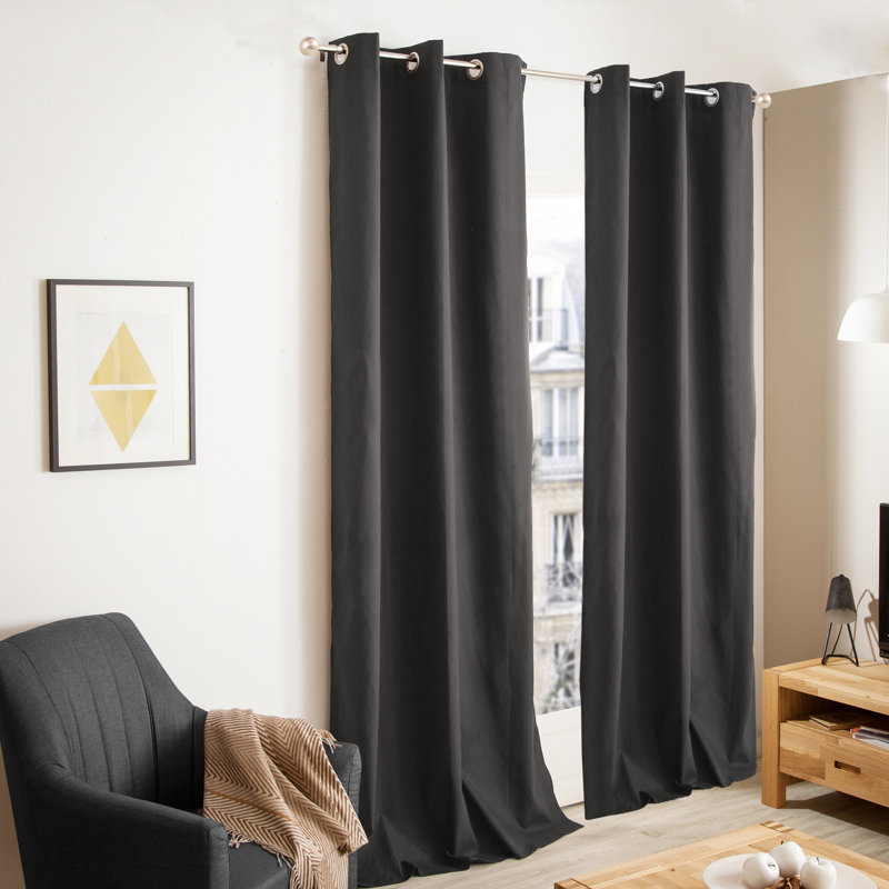 Paire de rideaux obscurcissant avec œillets Isak, l 40 po x L 84 po, Gris