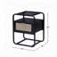 Table d'appoint en métal avec finition noire