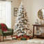 Arbre de Noël artificiel pré-éclairé Flocked Forest-544300051