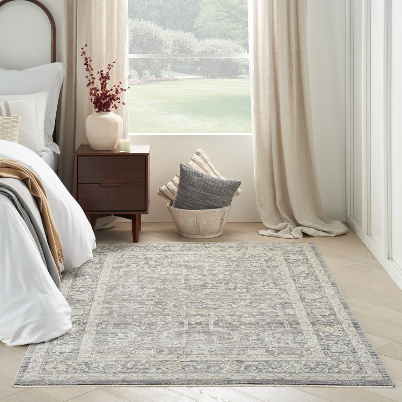 Griagal Oriental Indoor Rug, Rectangle 5'3" x 7'10"