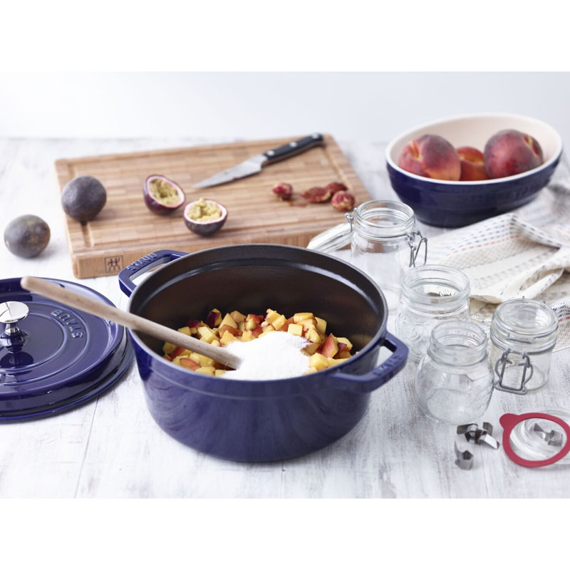 La Cocotte Cast Iron Round Cocotte, 5.5 quarts, Dark Blue