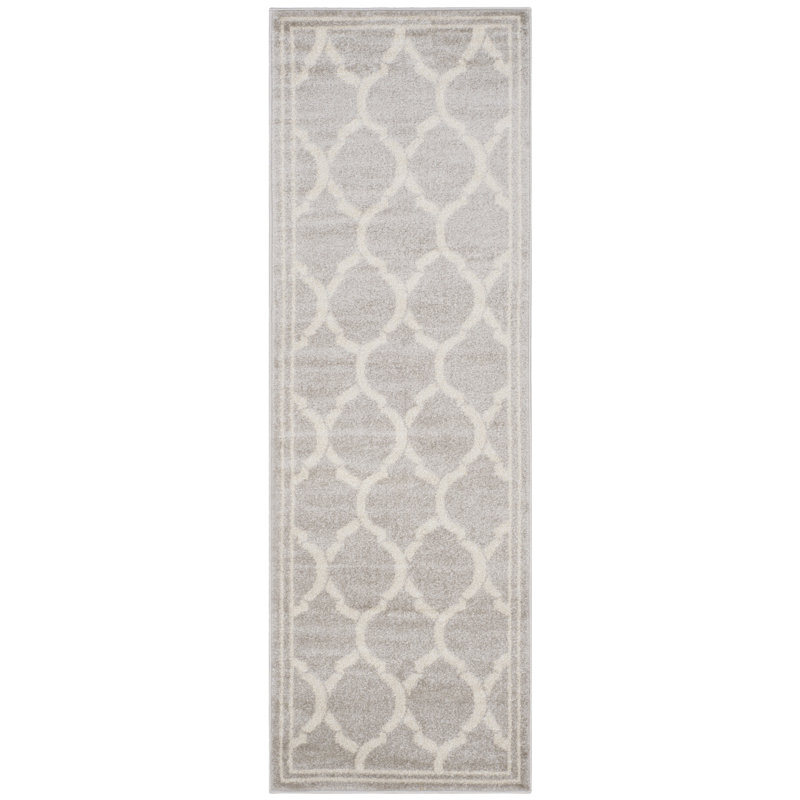 Ammundsen Geometric Light Grey/Ivory Area Rug, Runner 2'3" x 7'