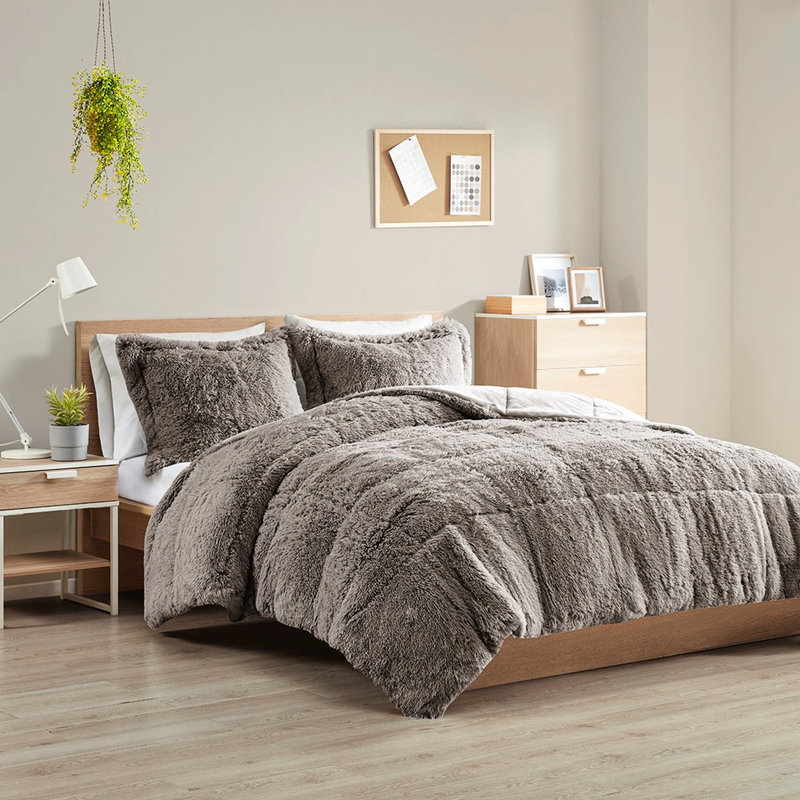 Grey Shaggy Comforter - Full , Warm & Soft Long Fur Mini