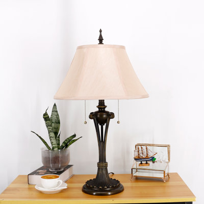 Lampe de bureau en résine Alderfield