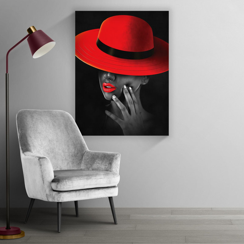 «Red Hat Glamour», art mural en acrylique, H 47 po x l 32 po x P 1 po, Cadre arrière en métal