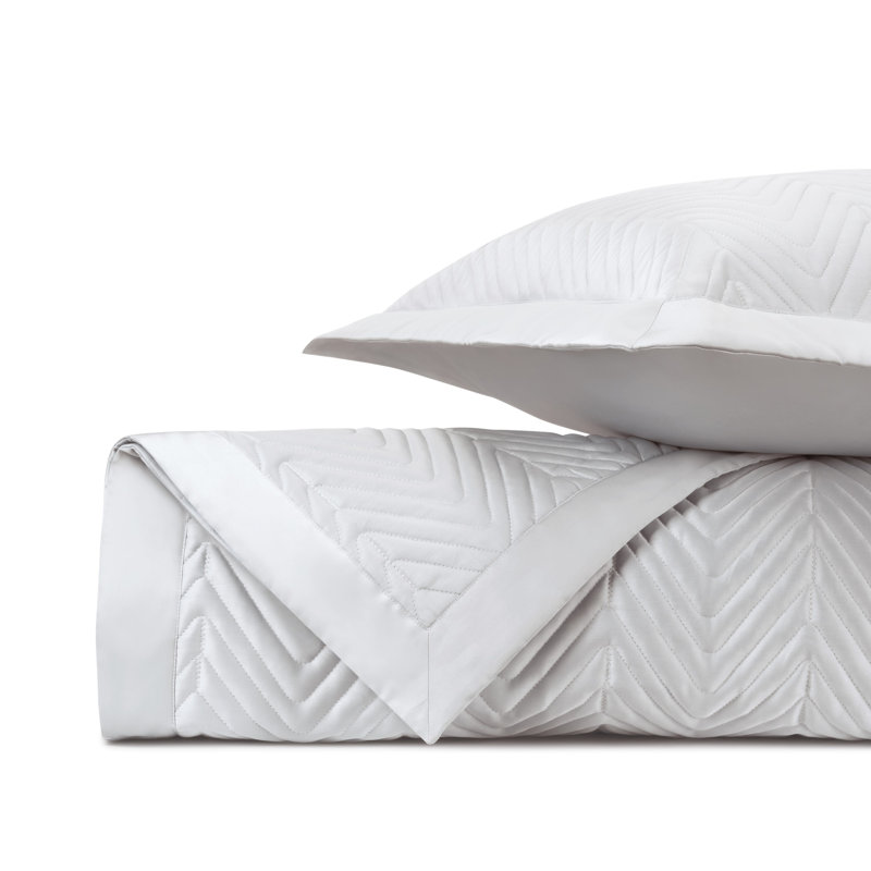 Charleston Egyptian Certified Cotton Quilt, Pebble, Queen Quilt