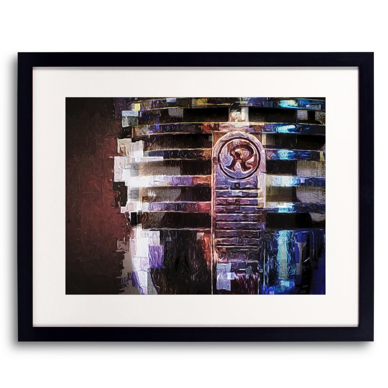 «Vintage Painted Microphone» par Scott Norris - Peinture, H 16 po x l 20 po, Papier avec cadre noir