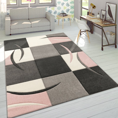 Renata Geometric Area Rug