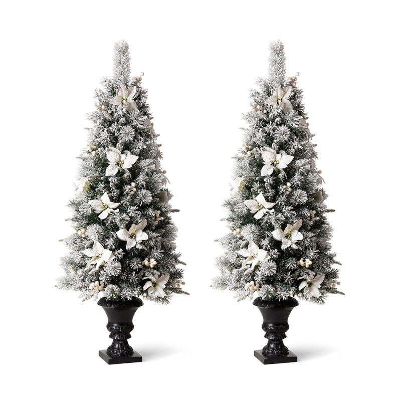 Arbre de Noël 5 pi avec 150 lumières DEL et baies