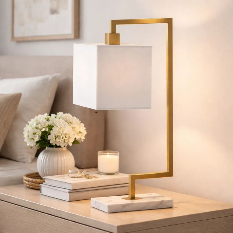 Lampe de table en marbre
