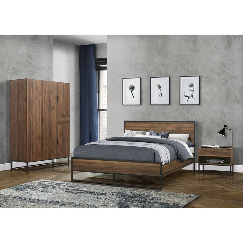 Chapelcrest Piece Bedroom Set