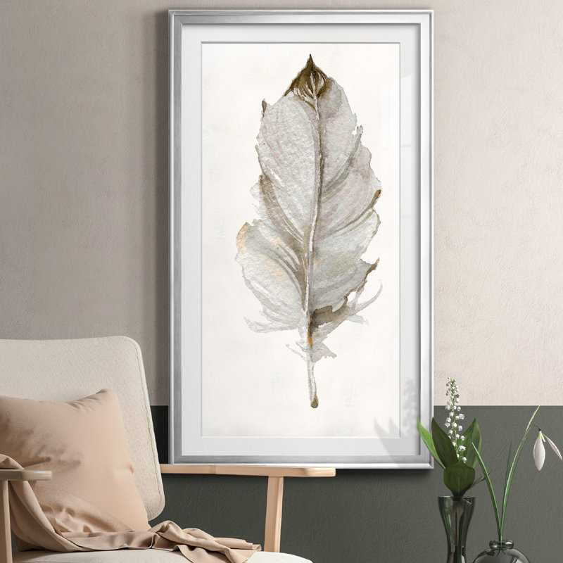 «Neutral Feather II», reproduction d'art graphique sur papier encadré, Argent argent, H 10,5 po x l 18,5 po