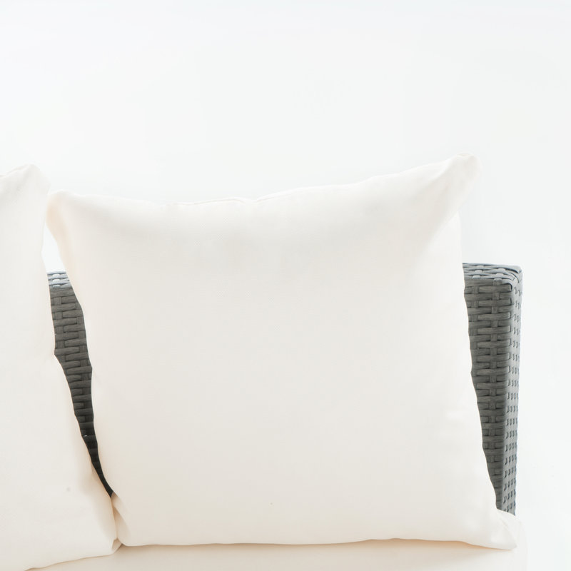 Causeuse d'extérieur en osier avec coussins de 76 po de largeur Queshawn, Blanc, Gray