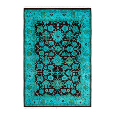 Tapis unique en laine 4 pi 2 po x 6 pi Taviers