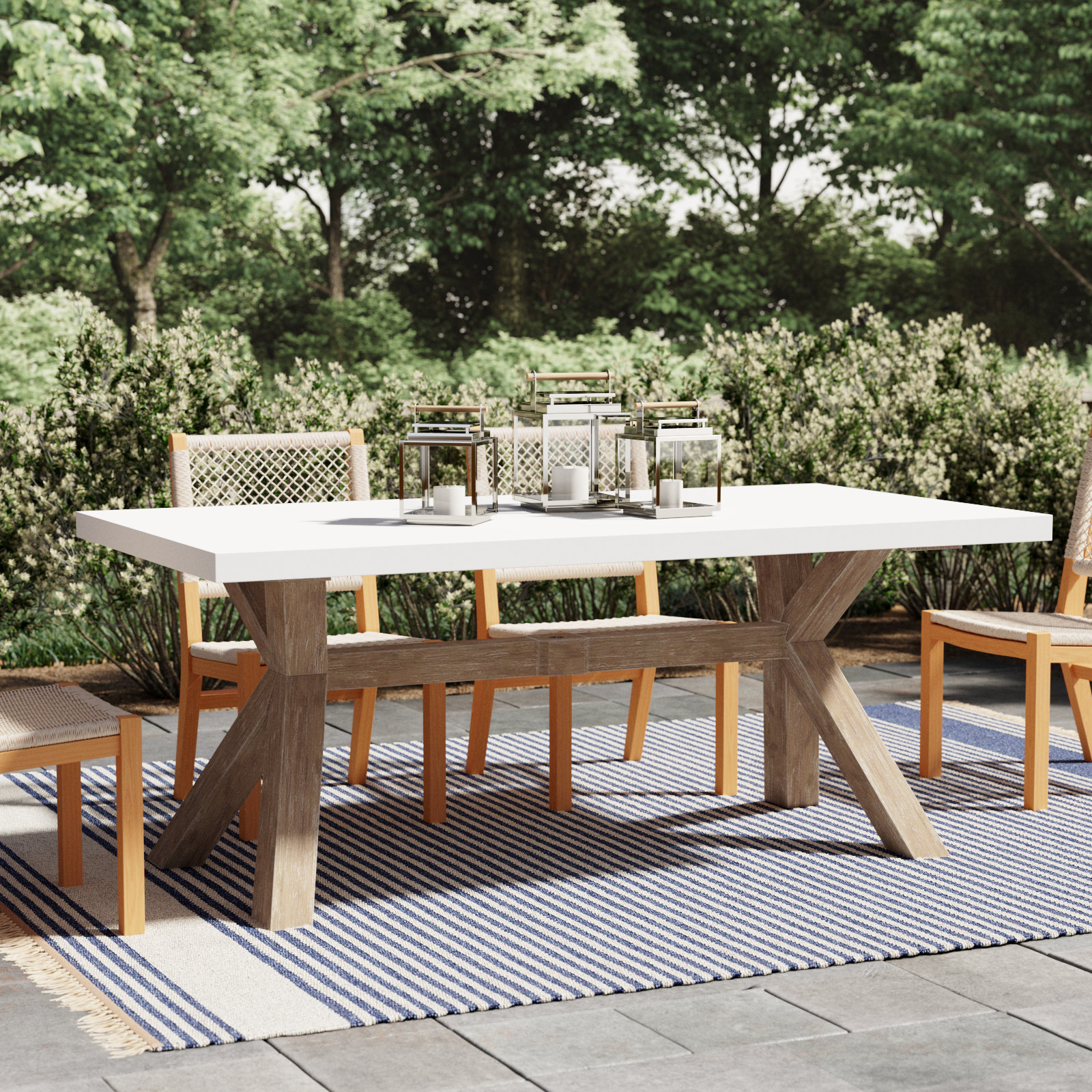 Fleur Dining Table