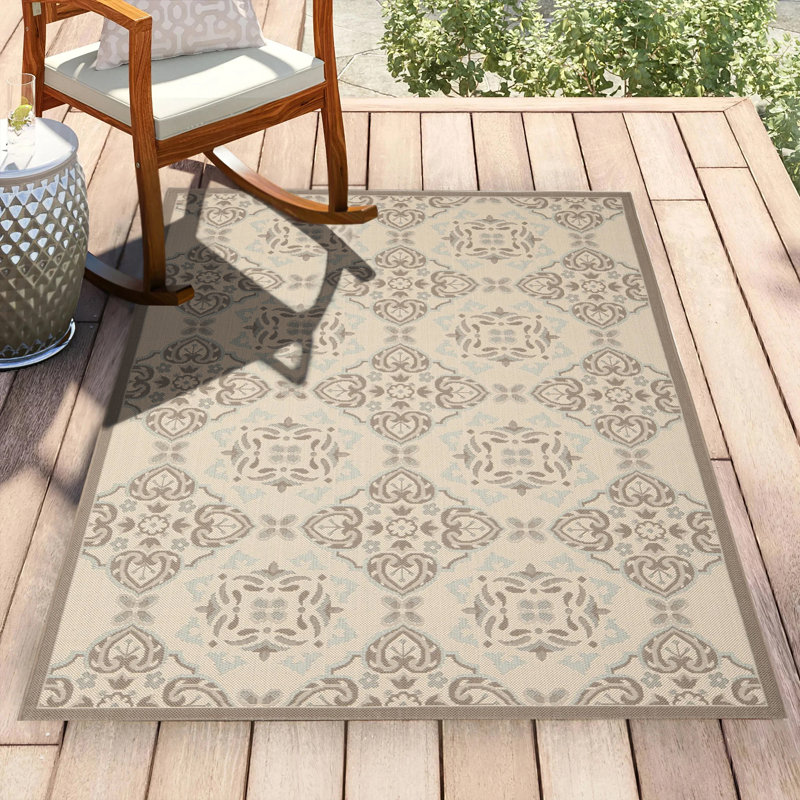 Arneshia Geometric Beige Indoor/Outdoor Area Rug, Rectangle 4' x 5'7"