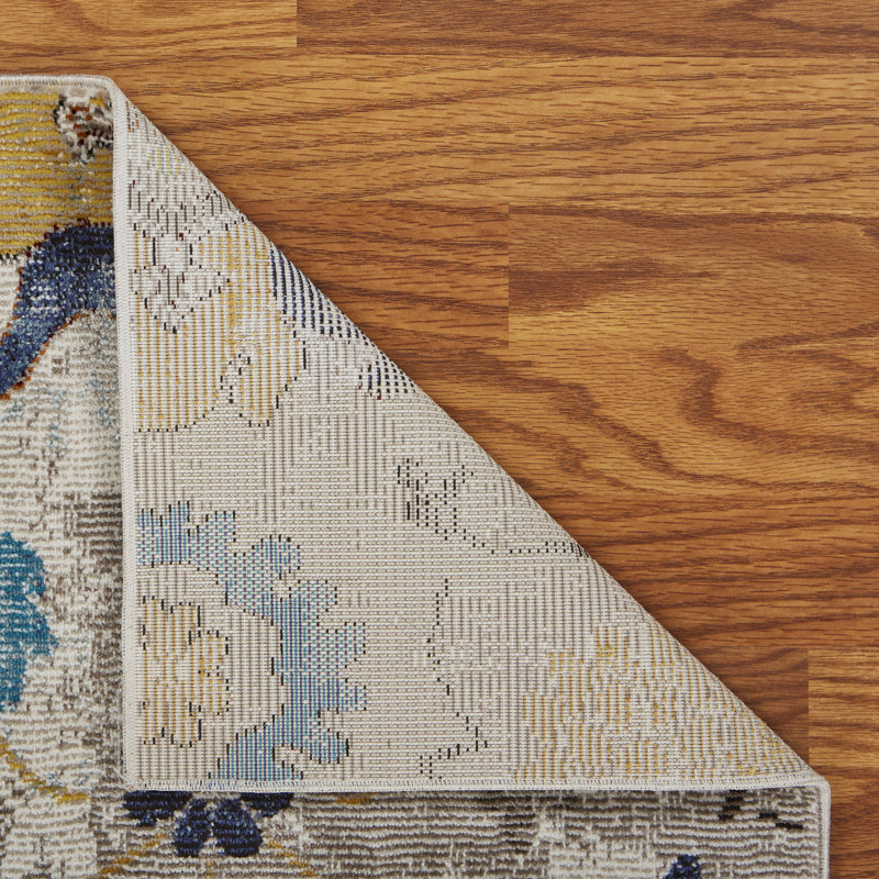 Chasteen Floral Indoor Rug, Rectangle 5' x 8'