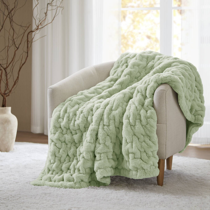 Jeté réversible en fausse fourrure froncée vert sauge 50 x 60 po, Vert sauge
