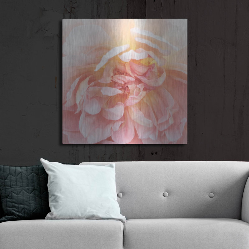Heavenly Rose par Rebecca Swanson, H 36 po x l 36 po