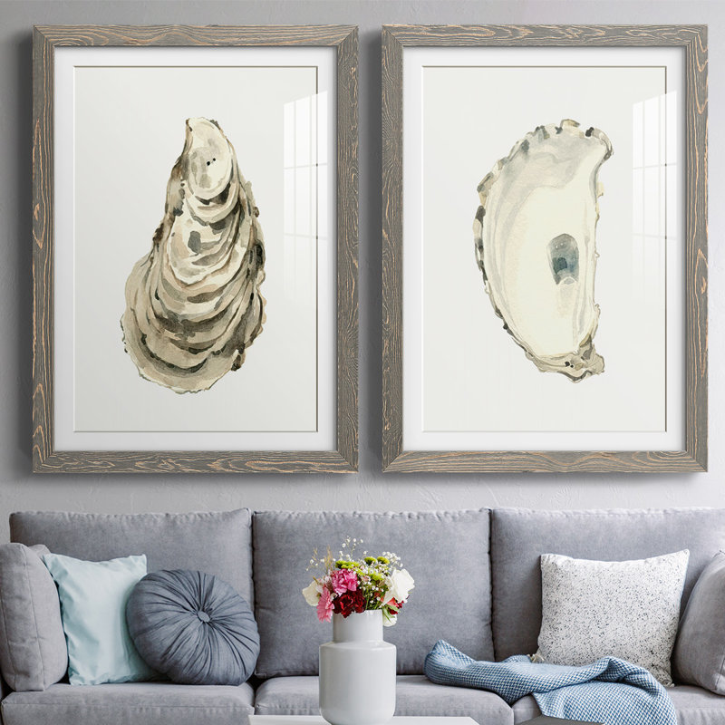 «Neutral Oyster Study I-Premium», reproduction d'art encadrée - prête à être accrochée, H 27,5 po x l 75 po x P 1,5 po, Gris