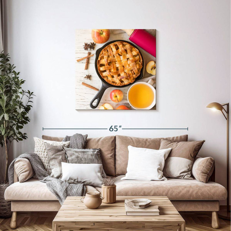 Yarlin Apple Pie, 36" H x 36" W