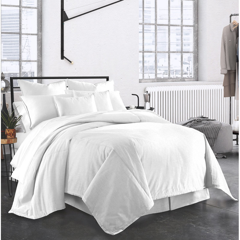 Efrat Coverlet Set, King Coverlet + 2 Shams + 2 Throw Pillows, White