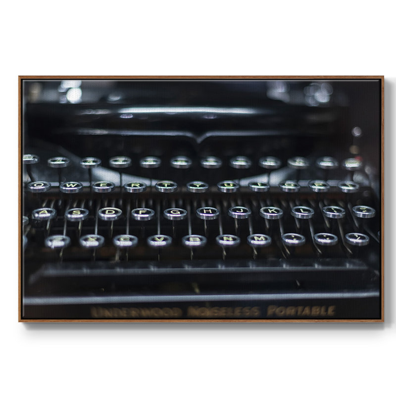 Endless Stories, reproduction d'art sur toile, H 25 po x l 17 po x P 2 po, Noyer