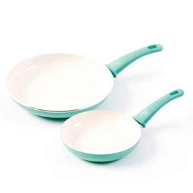 Tupperware 9.8 in Cookware Sets