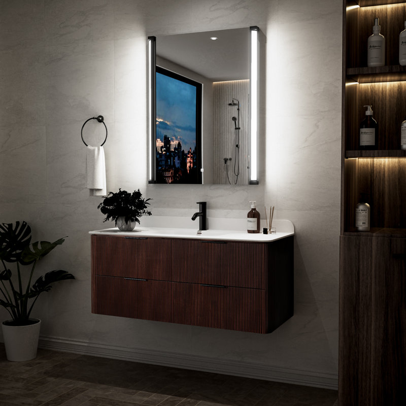 28 po X 36 po Miroir de salle de bain à DEL avec fonction pivotante, éclairage à intensité variable et fonction mémoire