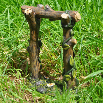 Lesdain Fairies Weather Resistant Resin Garden Statue
