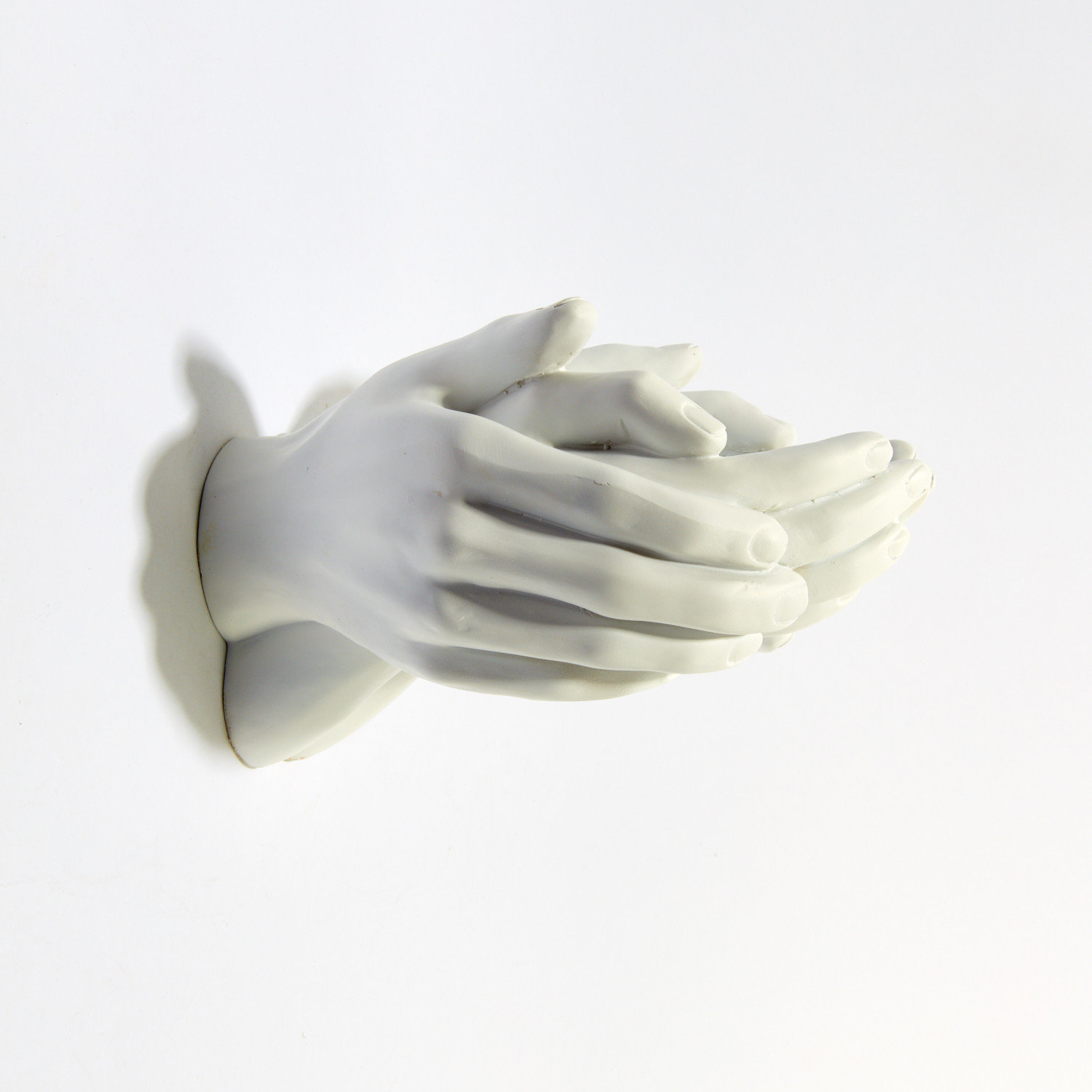 Interior Illusions Resin White Helping Hands Wall Mount 9