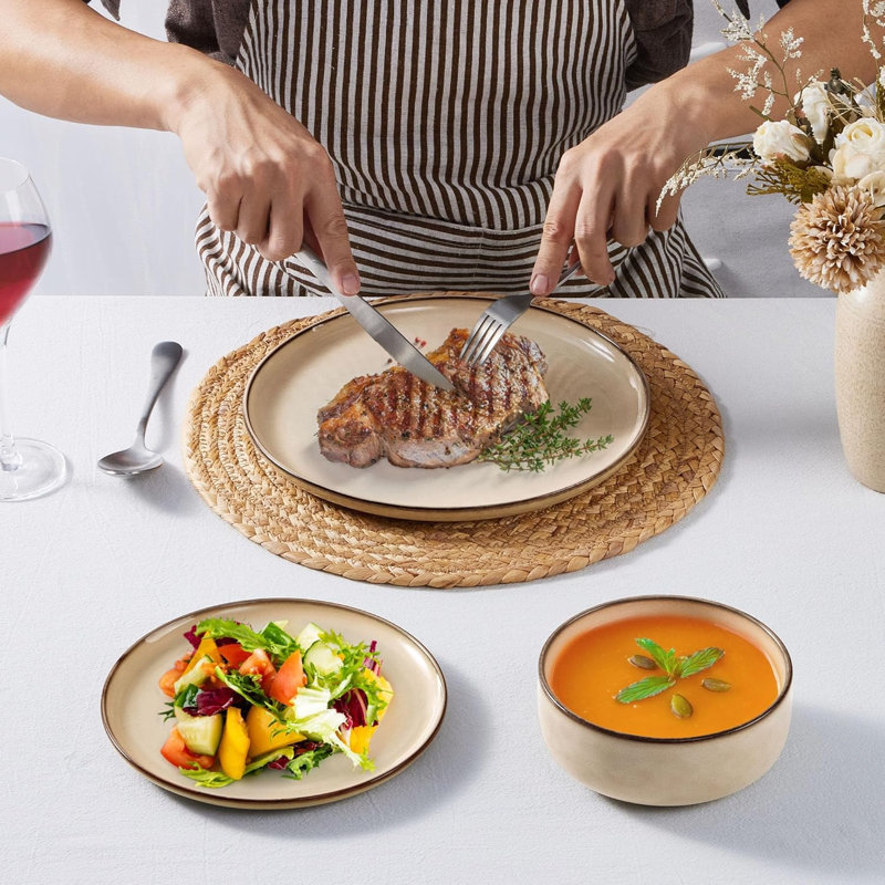 Stoneware Dinnerware - Service for 4, Desert Khaki