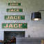 Plaque de rue en plastique robuste Jace 7 po x 30 po