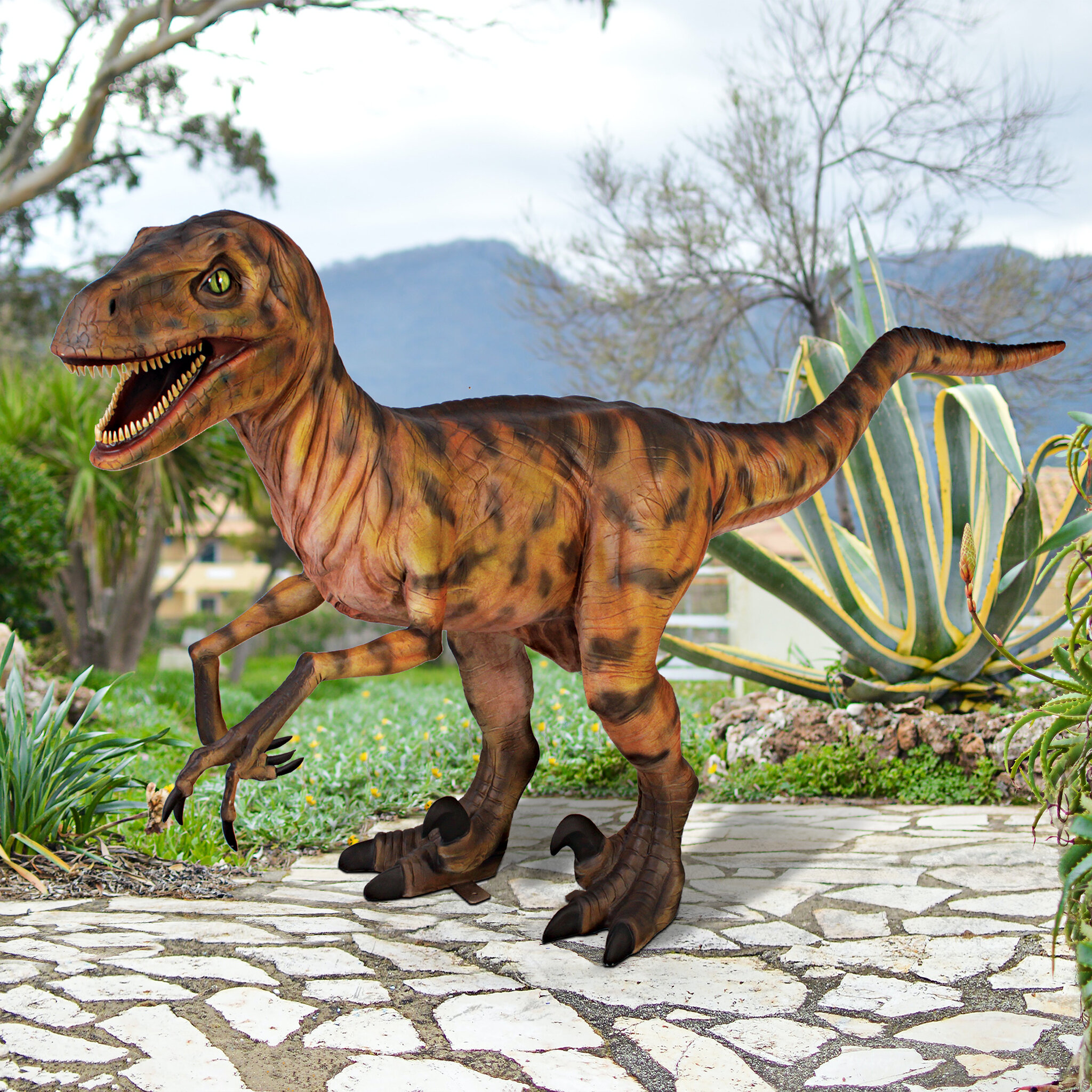 Deinonychus - Dinosaur Park