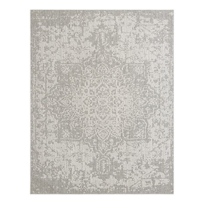 Indoor/Outdoor Traditional Area Rug