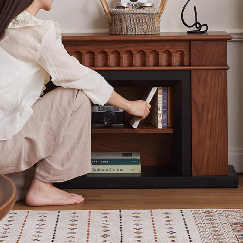 Meuble télé minimaliste au design médiéval, 23.62"H x 70.86"L x 11.02"W